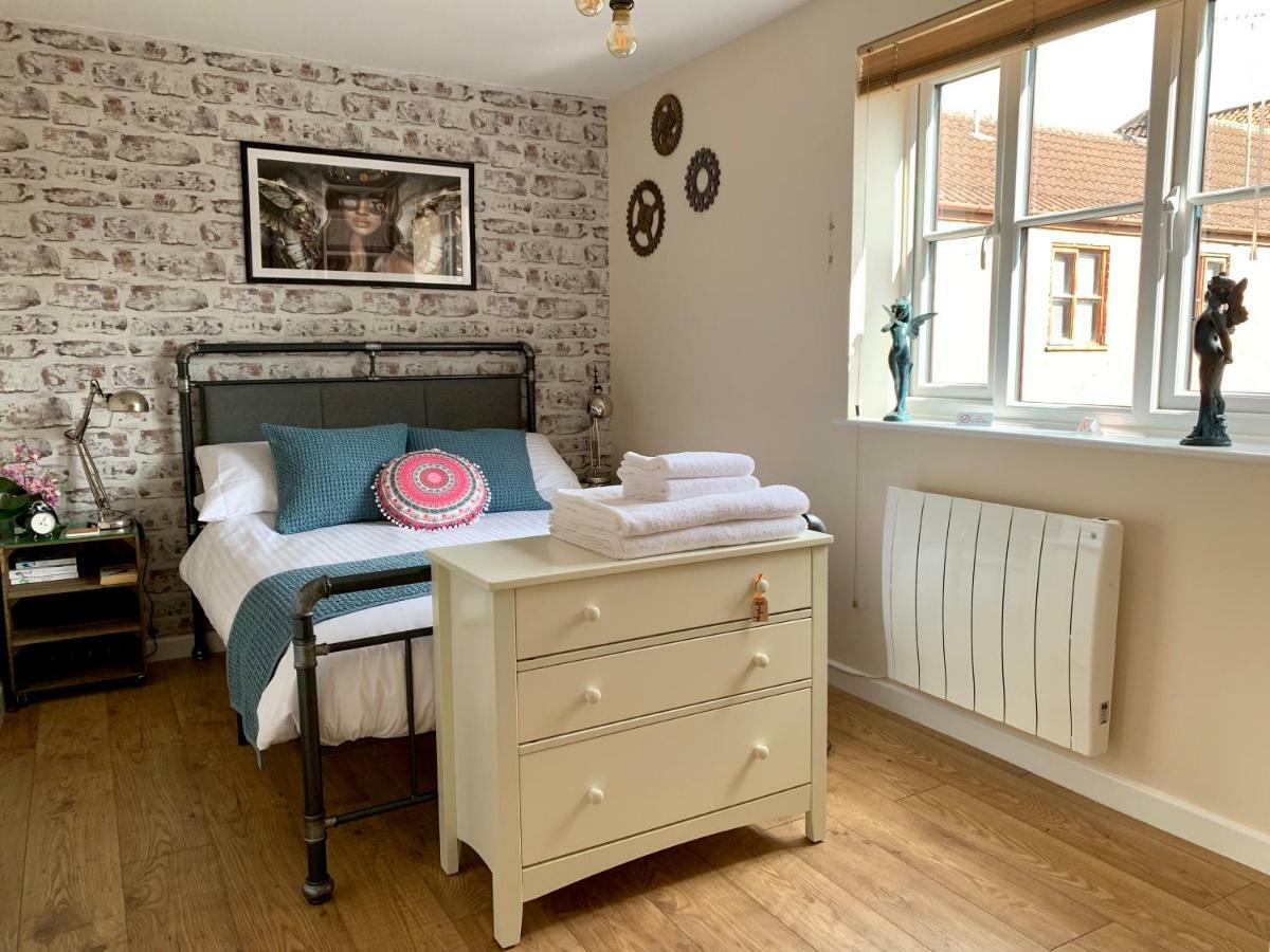 Pristine Apartment In The Centre Of Glastonbury Exteriör bild